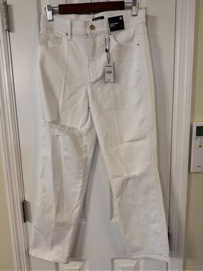 NWT Express High Rise Straight Ankle Distressed White Jeans | Size 6R